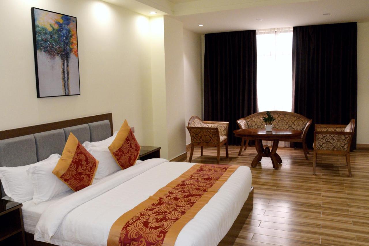Hotel Tugos Baguio City Екстериор снимка